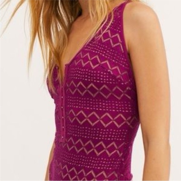 New Intimately Free People Thank You Never Lace Thong Bodysuit Magenta Size XS - Picture 16 of 16